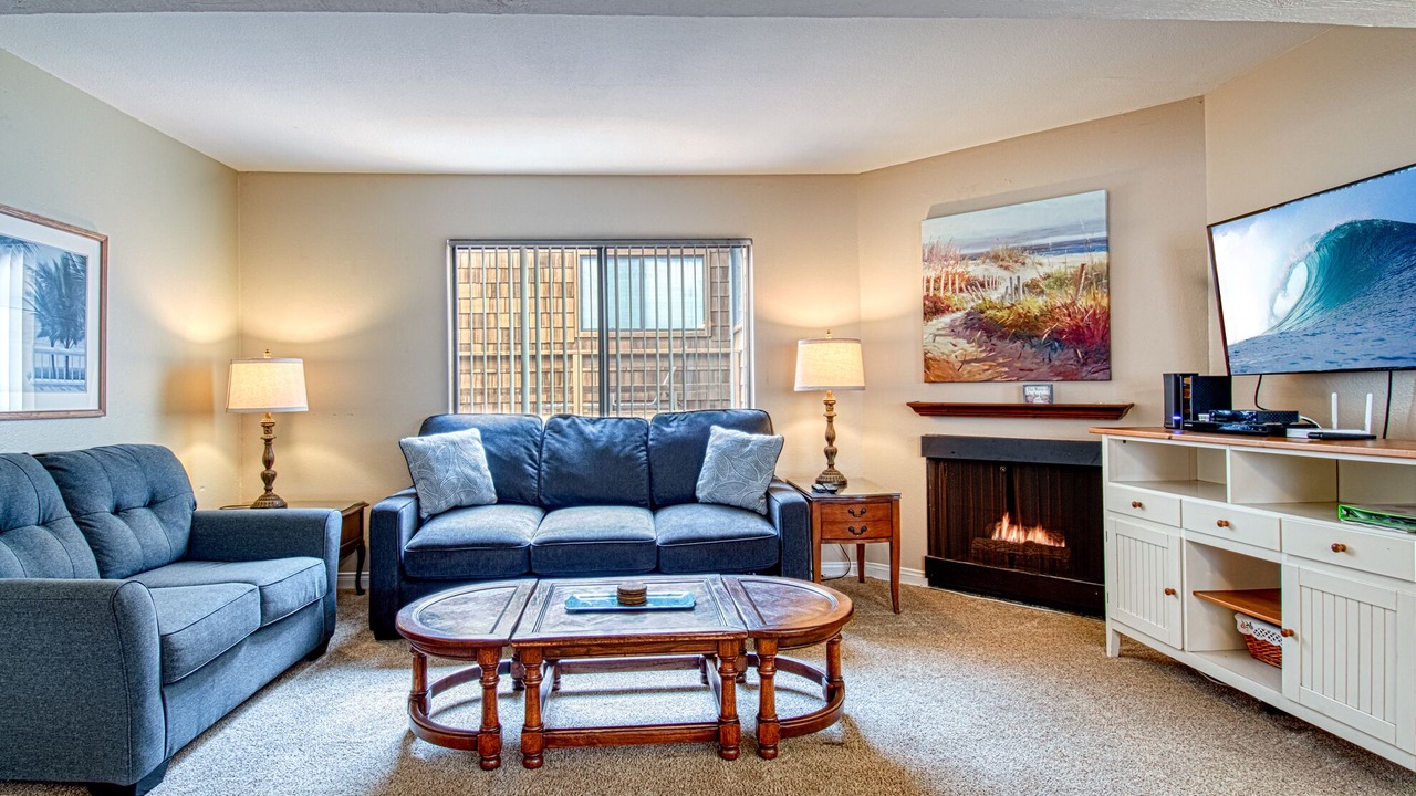 Photo of Livingroom in Balboa Island