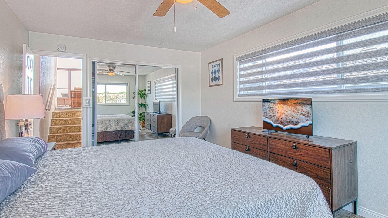 Photo of Bedroom in Santa Ana Heights