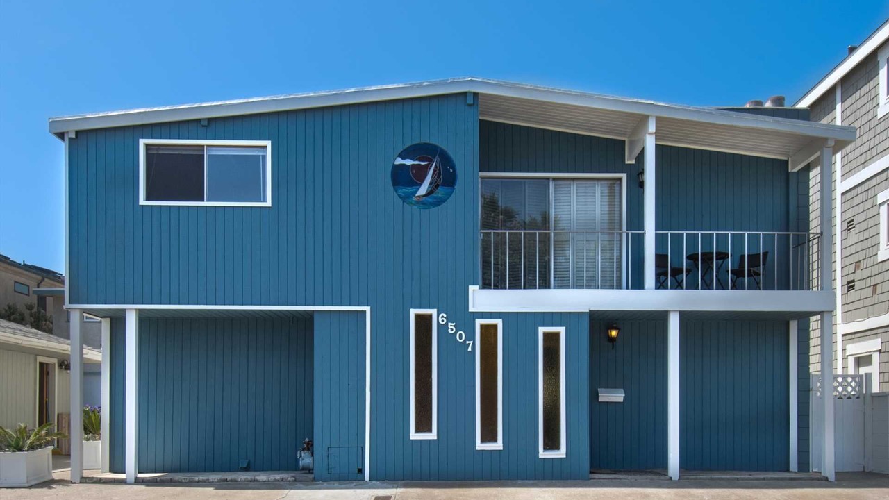 Photo of Outdoor in Newport Shores