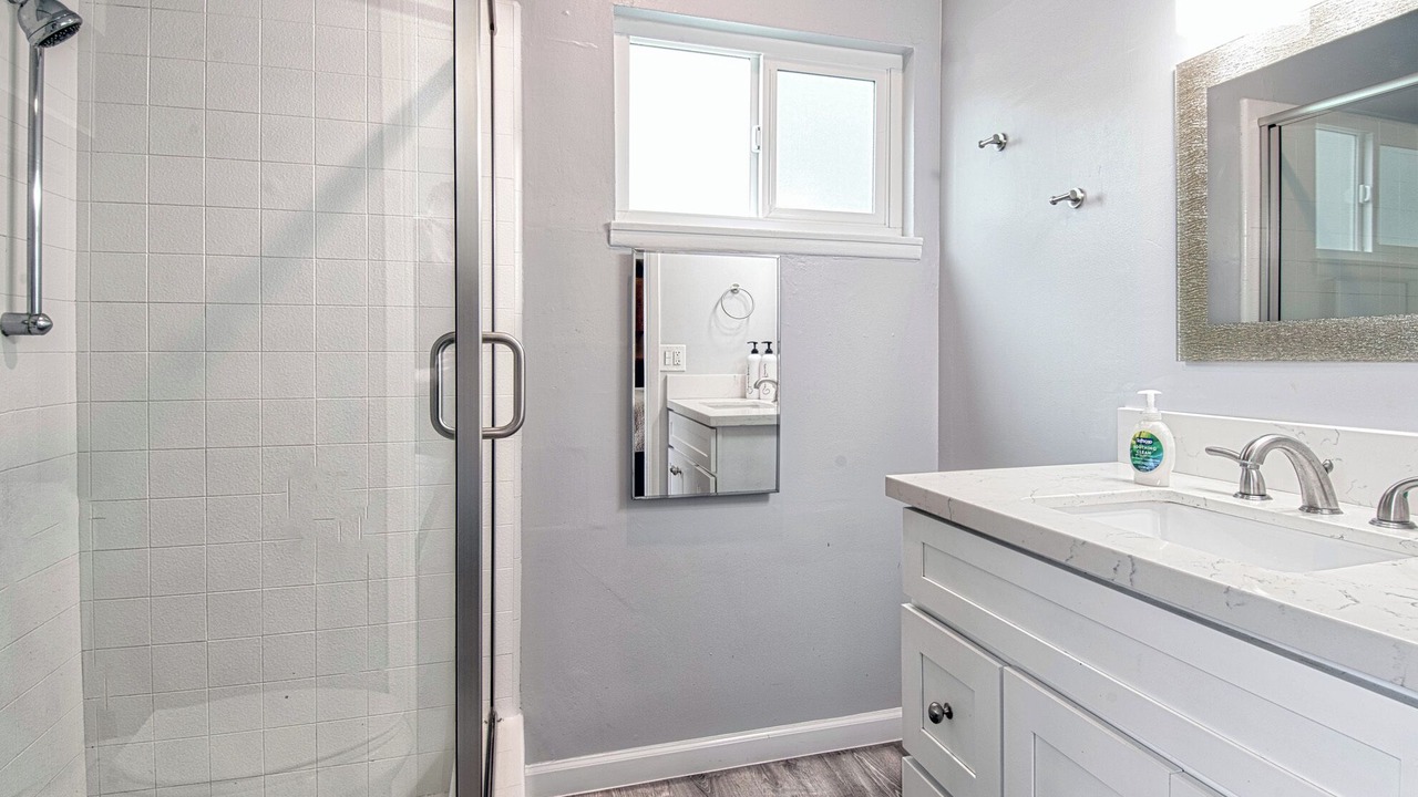 Photo of Bathroom in Newport Shores