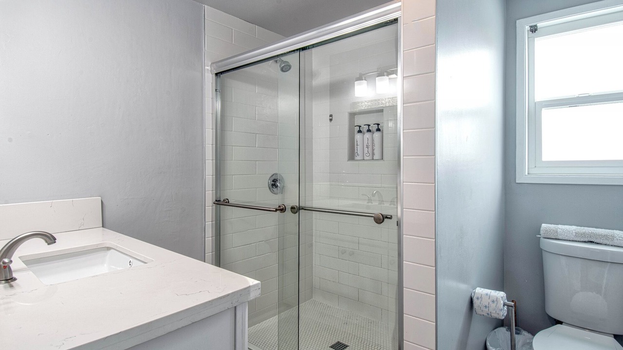 Photo of Bathroom in Newport Shores