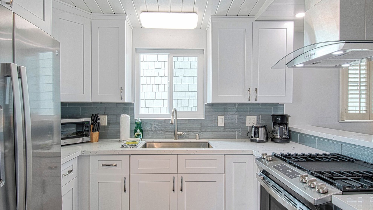 Photo of Kitchen in Newport Shores