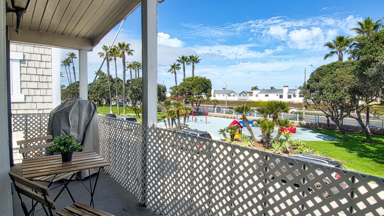 Photo of Outdoor in Newport Shores