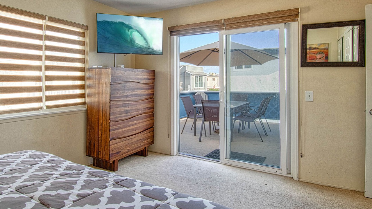 Photo of Bedroom in Santa Ana Heights