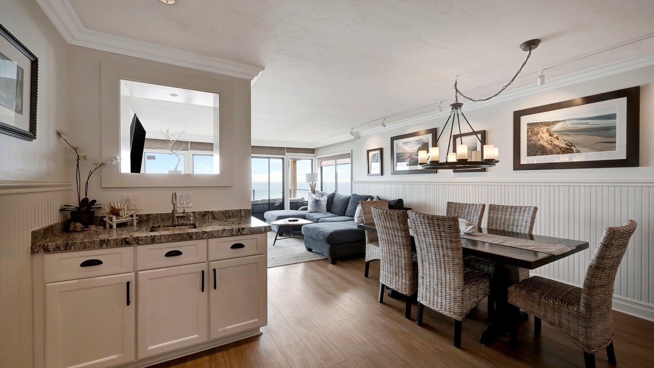 Photo of Bedroom in Solana Beach