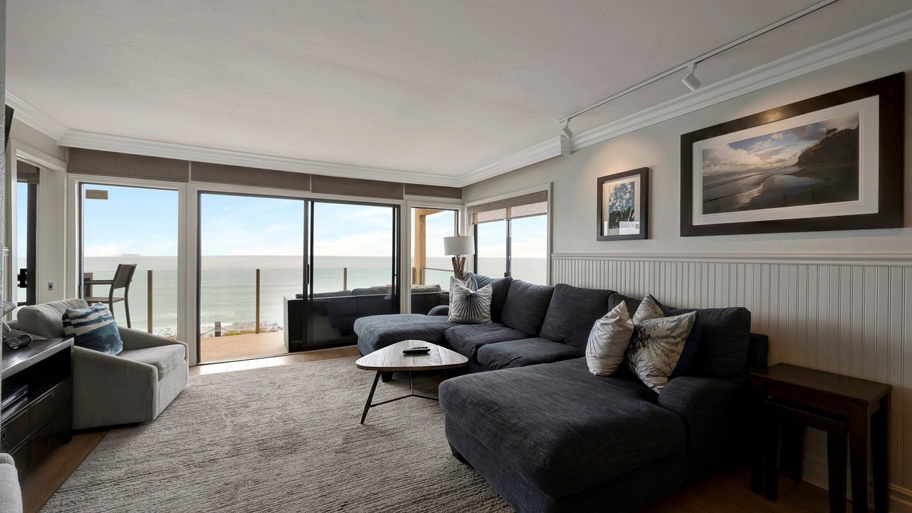 Photo of Livingroom in Solana Beach