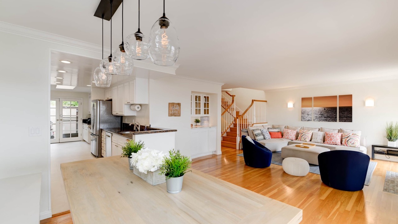 Photo of Bedroom in Del Mar Heights
