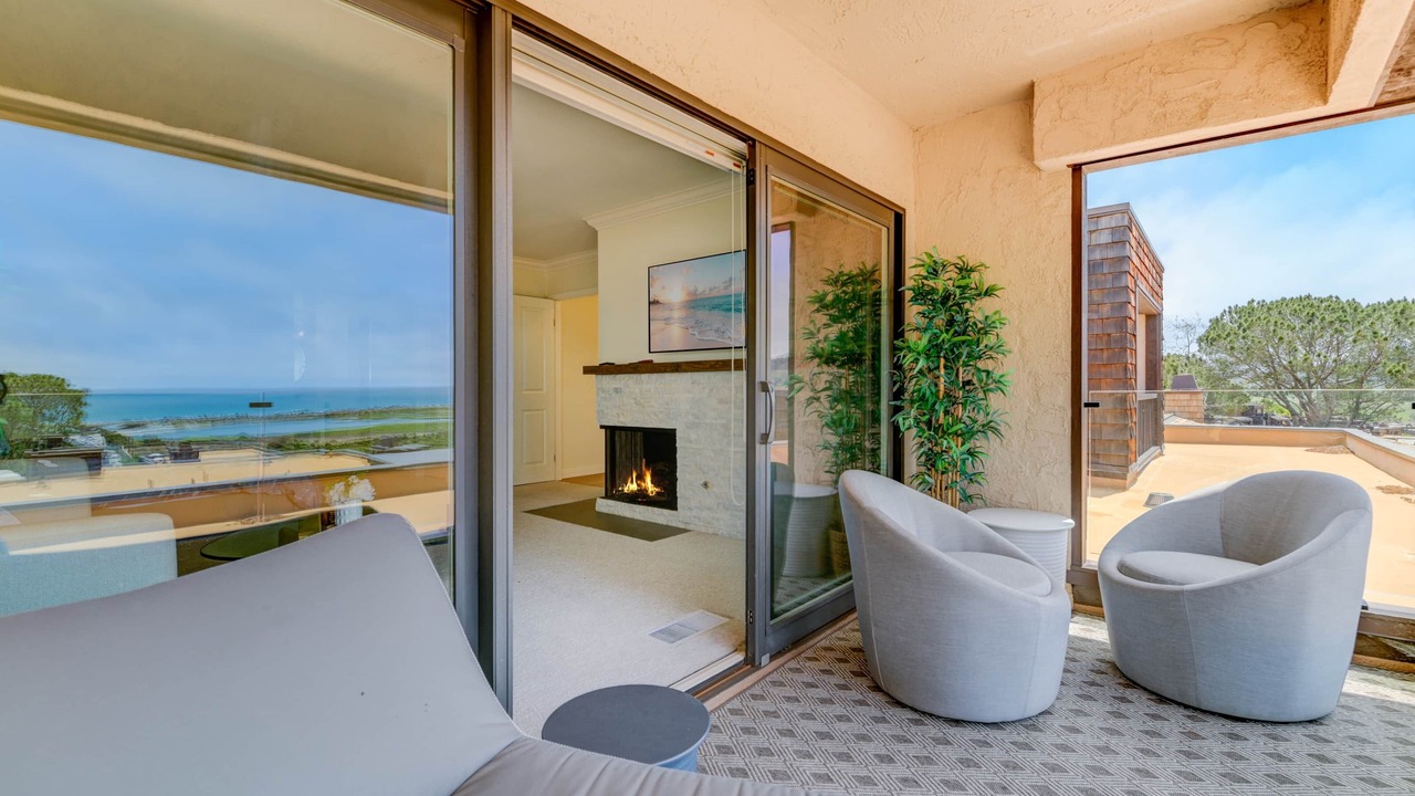 Photo of Patio Balcony in Del Mar Heights