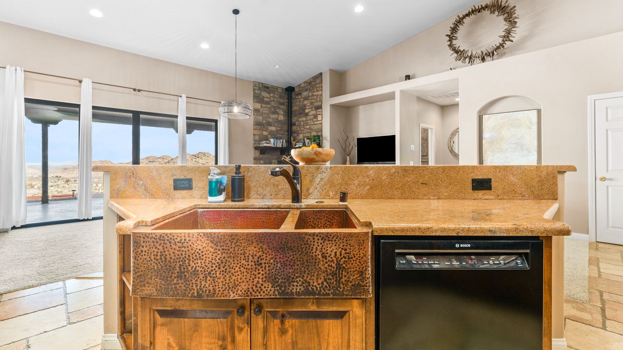 Photo of Kitchen in Joshua Tree Highlands