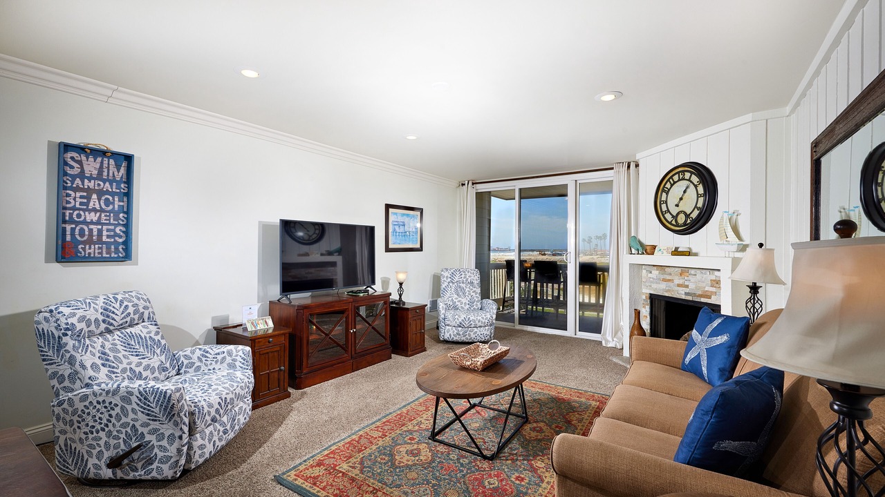 Photo of Livingroom in Townsite