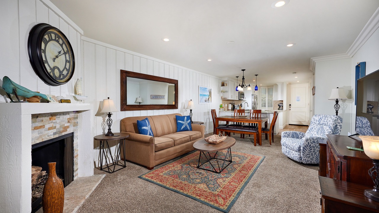 Photo of Livingroom in Townsite