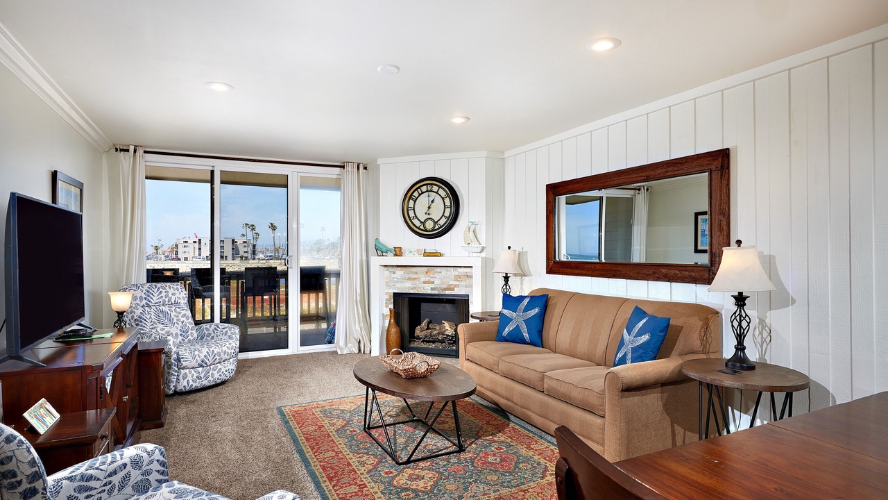 Photo of Livingroom in Townsite