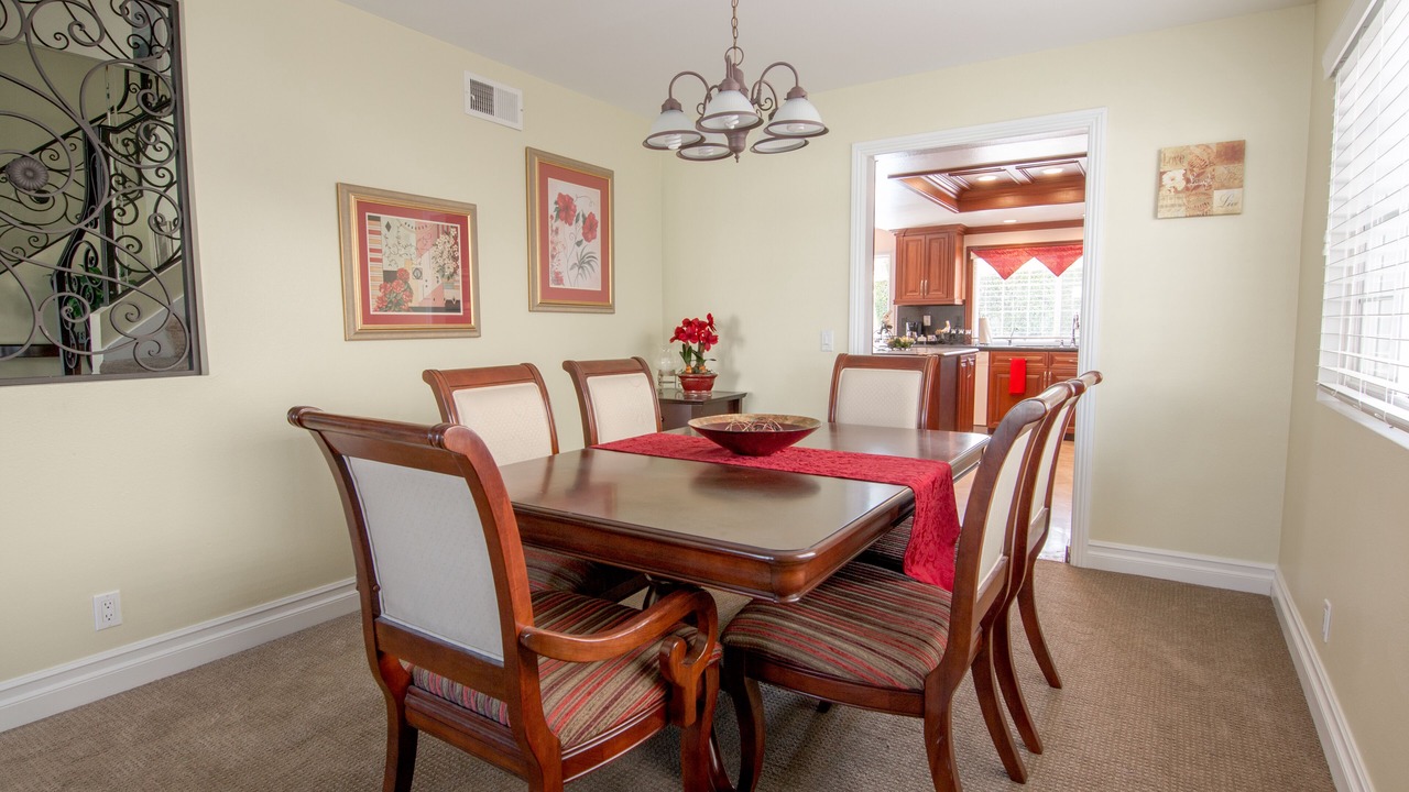 Photo of Bedroom in Orange