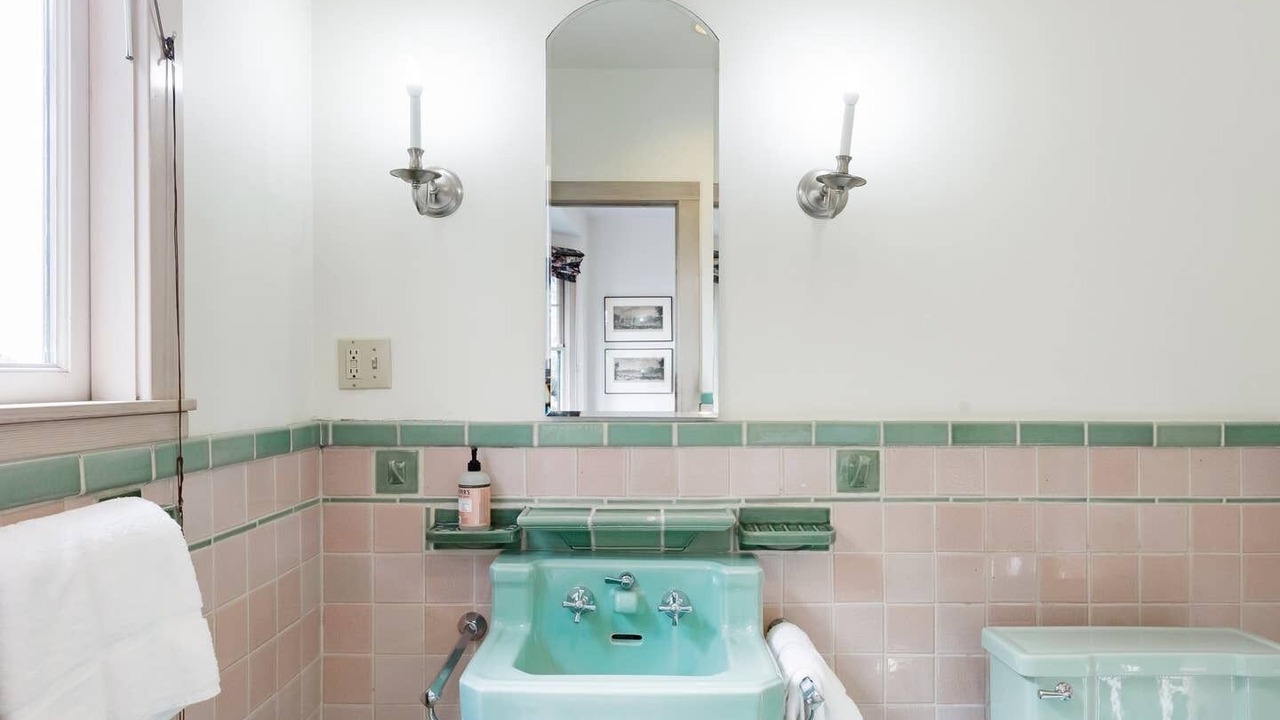 Photo of Bathroom in Stinson Beach