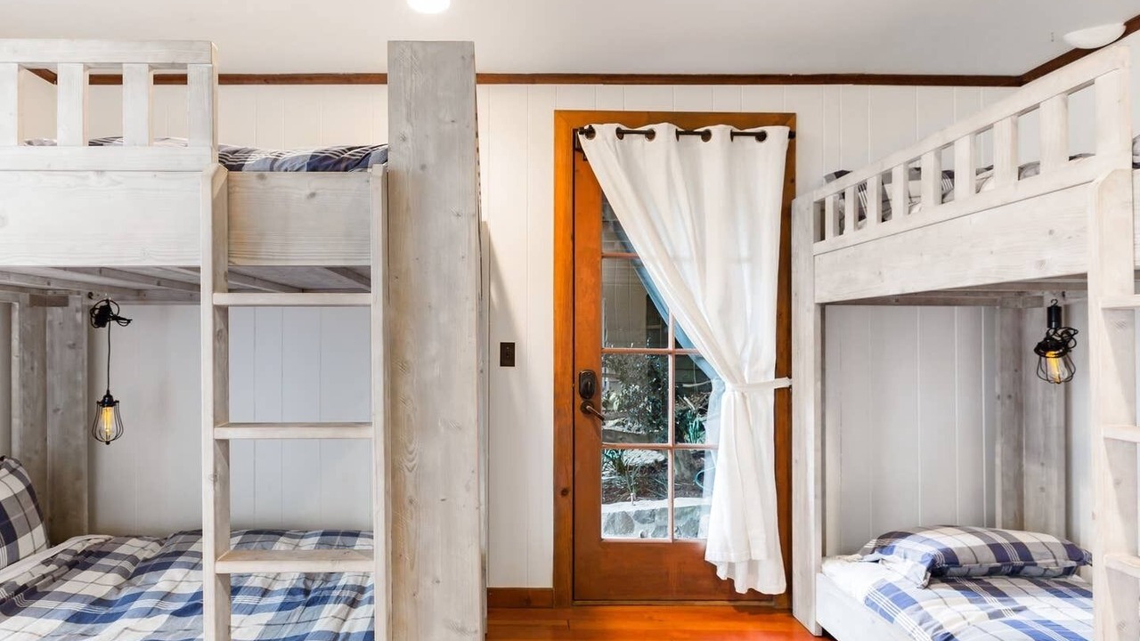 Photo of Bedroom in Stinson Beach