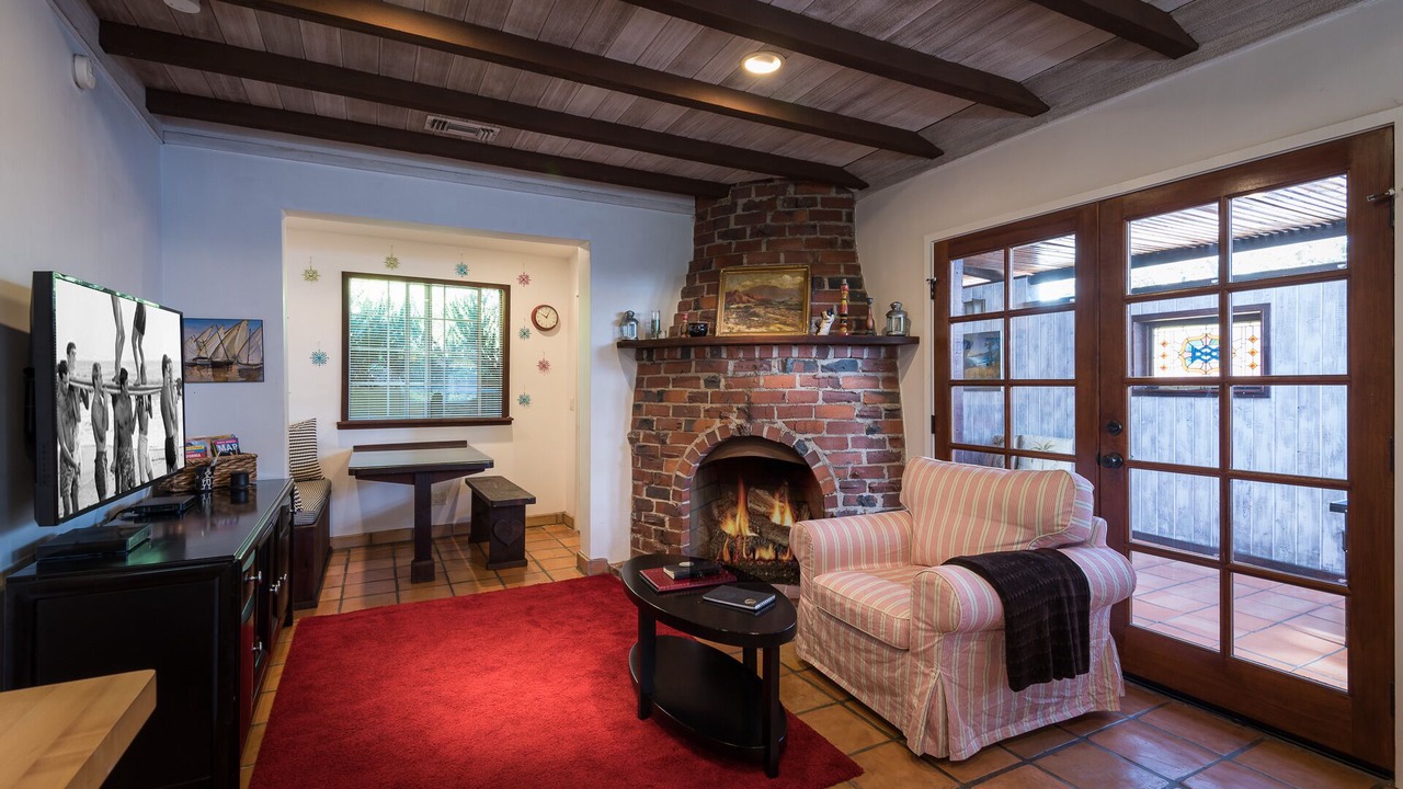 Photo of Livingroom in Santa Monica Canyon