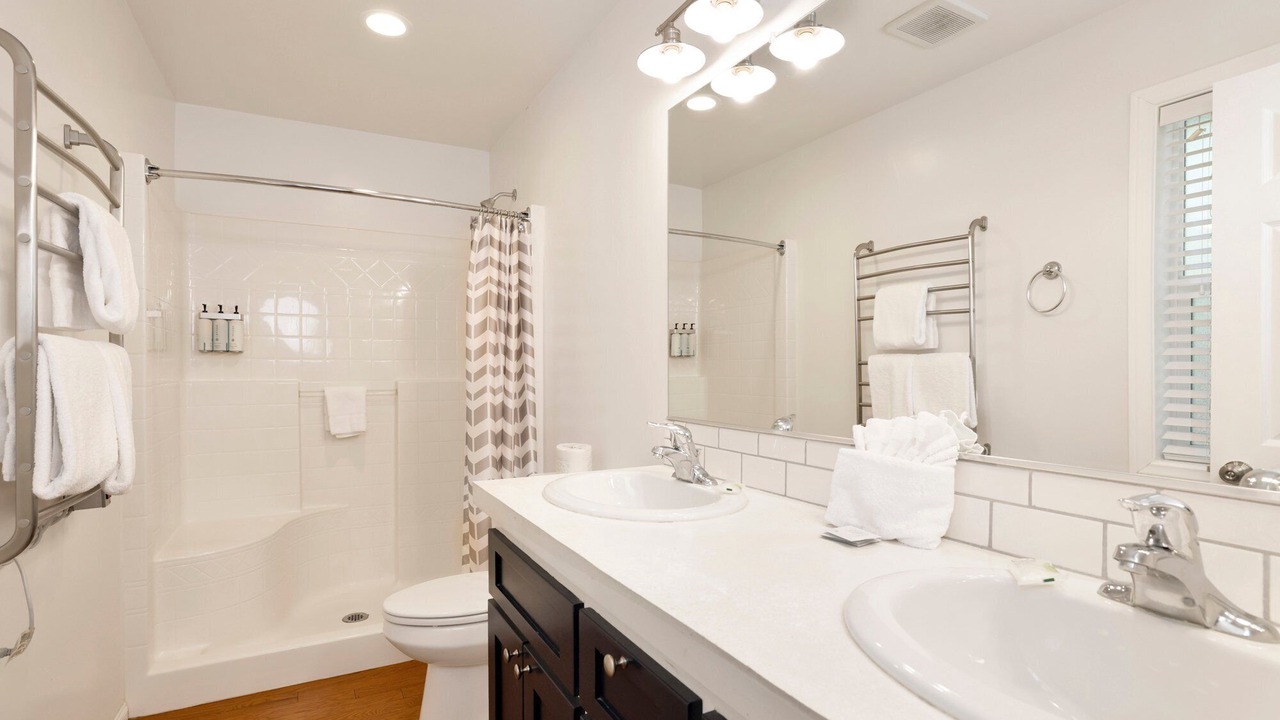 Photo of Bathroom in Big Bear Lake