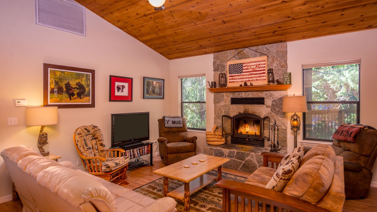 Photo of Bedroom in Fish Camp
