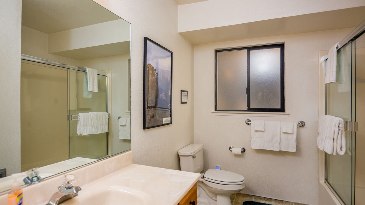 Photo of Bathroom in Fish Camp