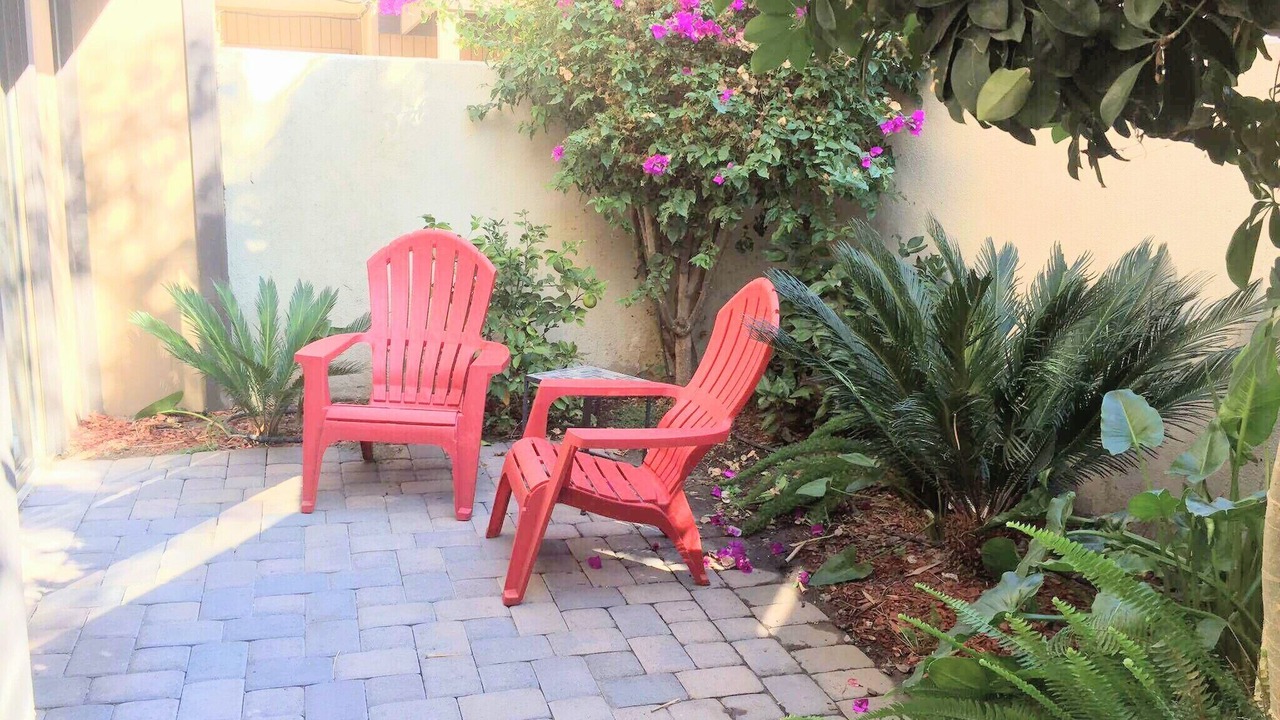 Photo of Patio Balcony in Hermosa Village