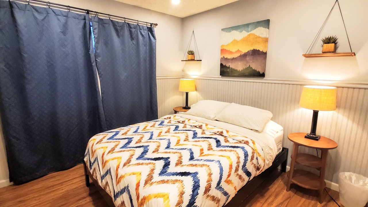 Photo of Bedroom in Hermosa Village