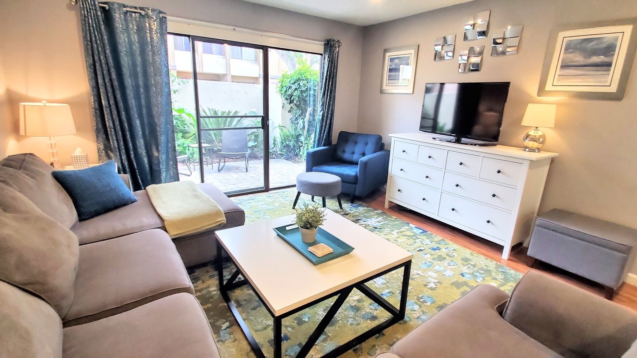 Photo of Livingroom in Hermosa Village