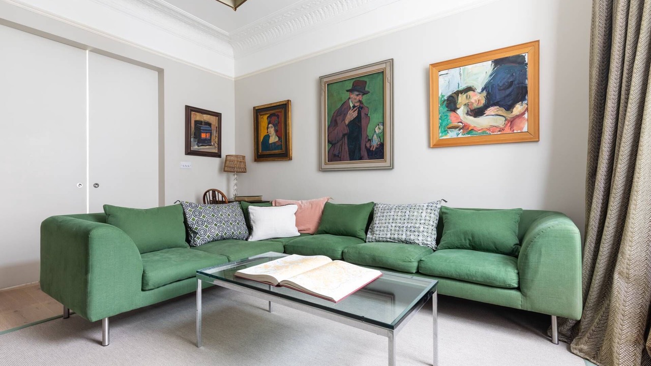 Photo of Livingroom in Addison
