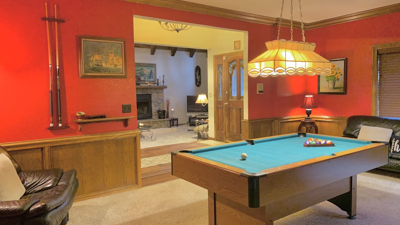 Photo of Bedroom in Lake Arrowhead