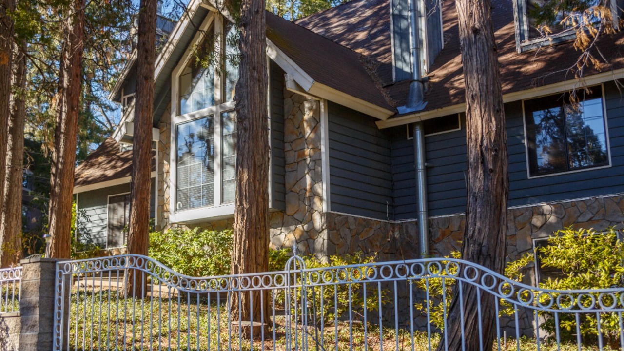 Photo of Outdoor in Lake Arrowhead