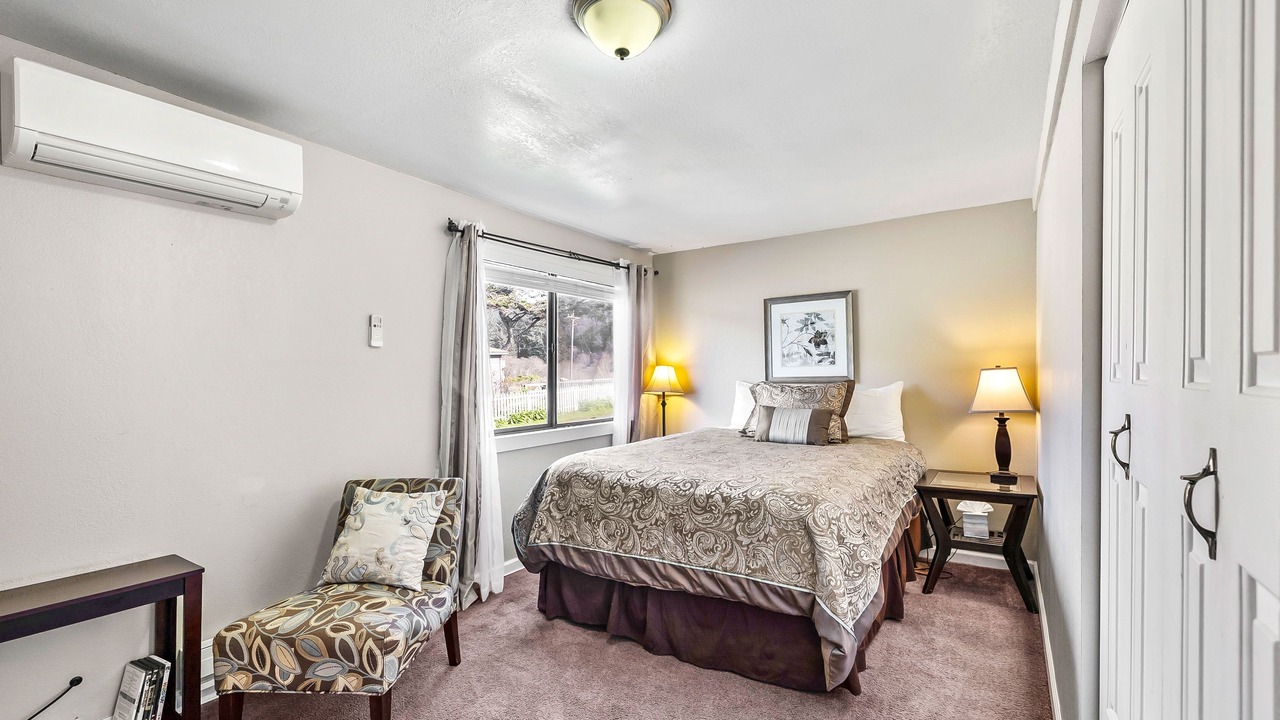 Photo of Bedroom in Westport