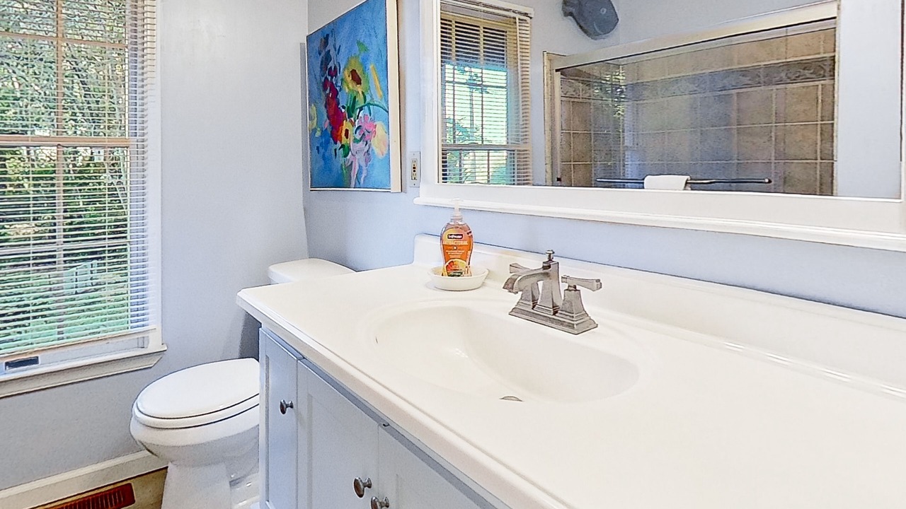 Photo of Bathroom in Cleone
