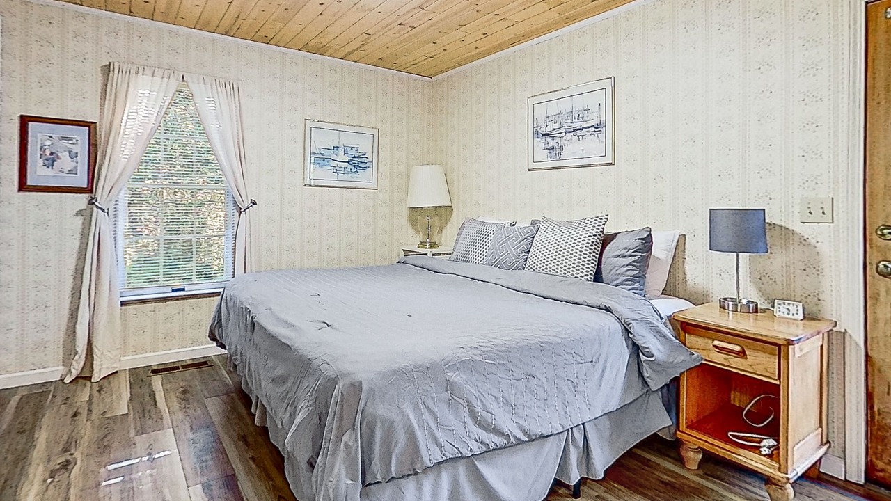 Photo of Bedroom in Cleone