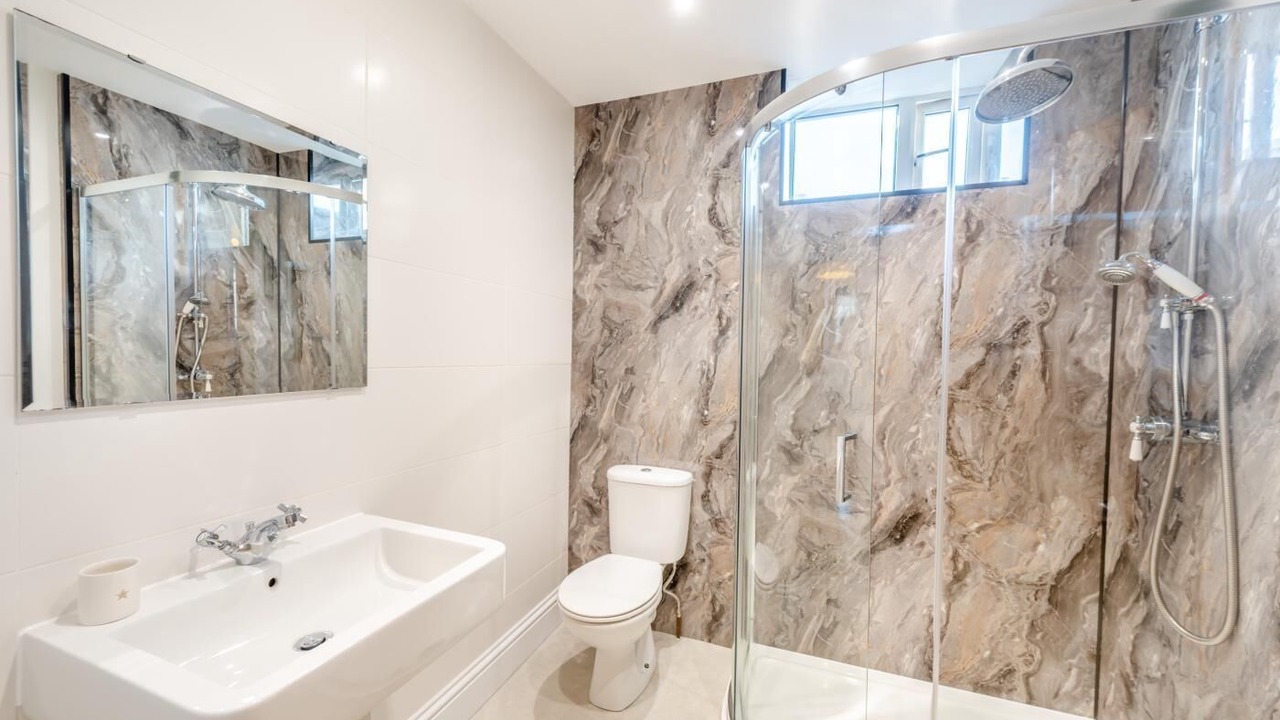 Photo of Bathroom in Braunton