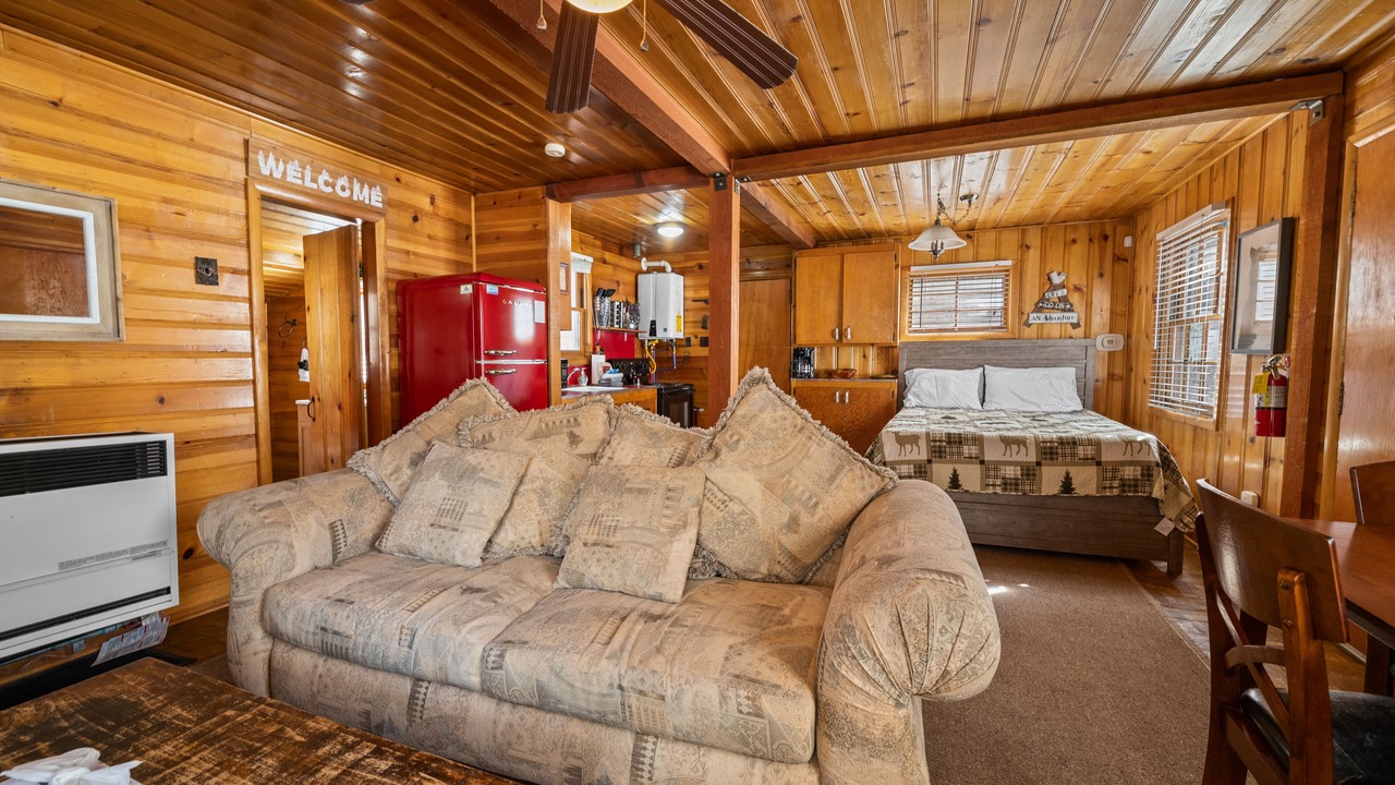 Photo of Livingroom in Big Bear Lake