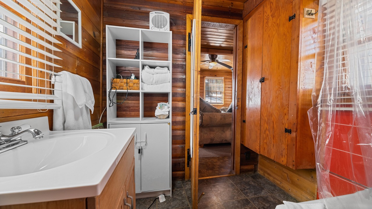 Photo of Bathroom in Big Bear Lake