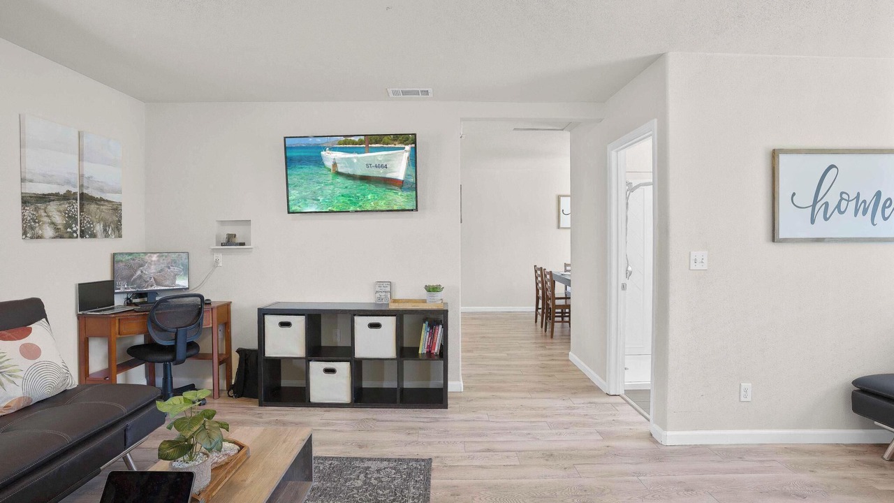Photo of Bedroom in Santa Ana