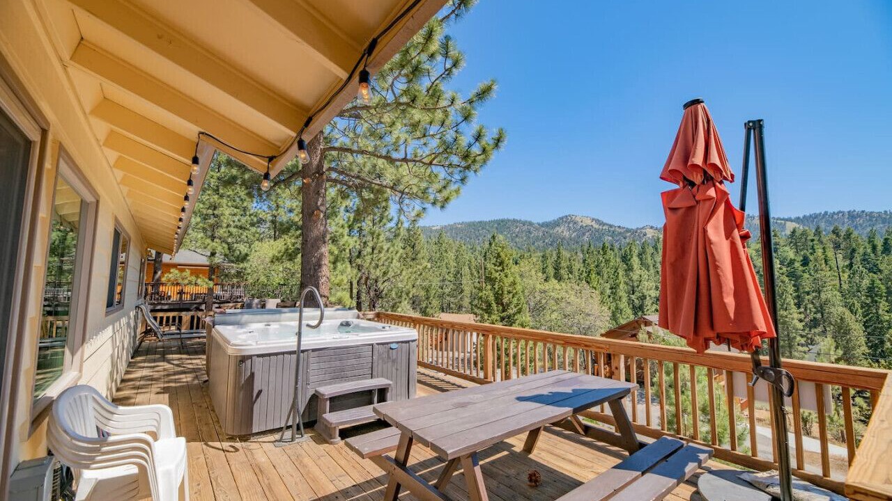 Photo of Outdoor in Upper Moonridge