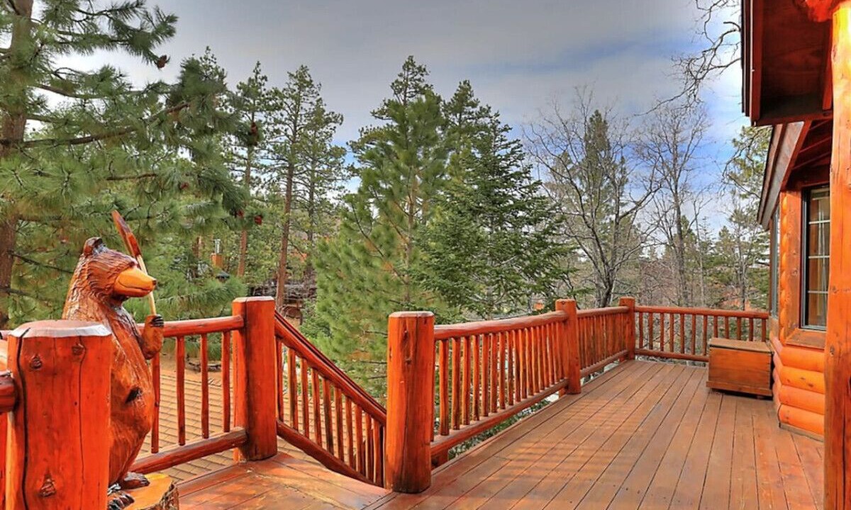 Photo of Outdoor in Upper Moonridge