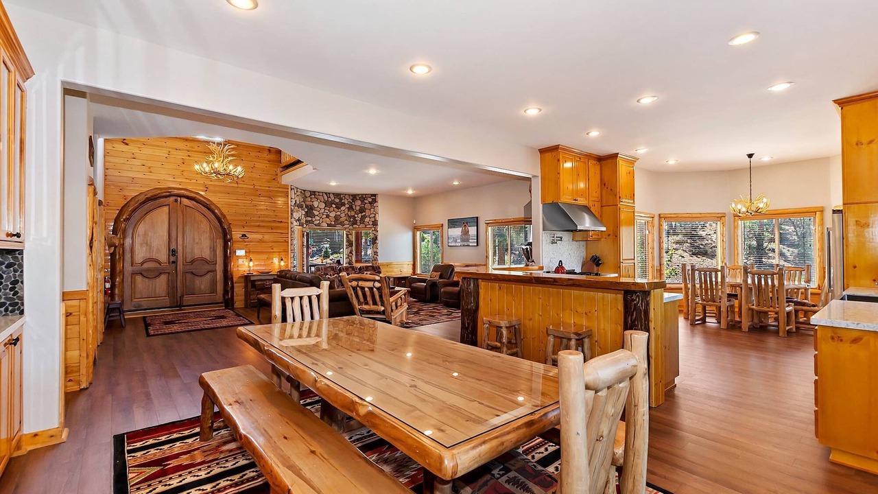 Photo of Others in Castle Glen Estates