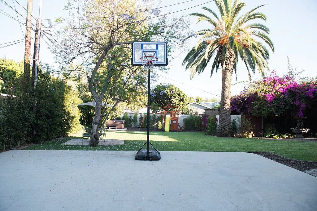 Photo of Others in Los Cerritos
