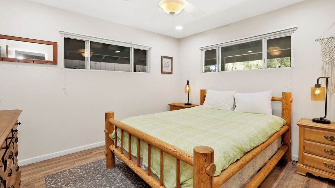 Photo of Bedroom in Summit Estates