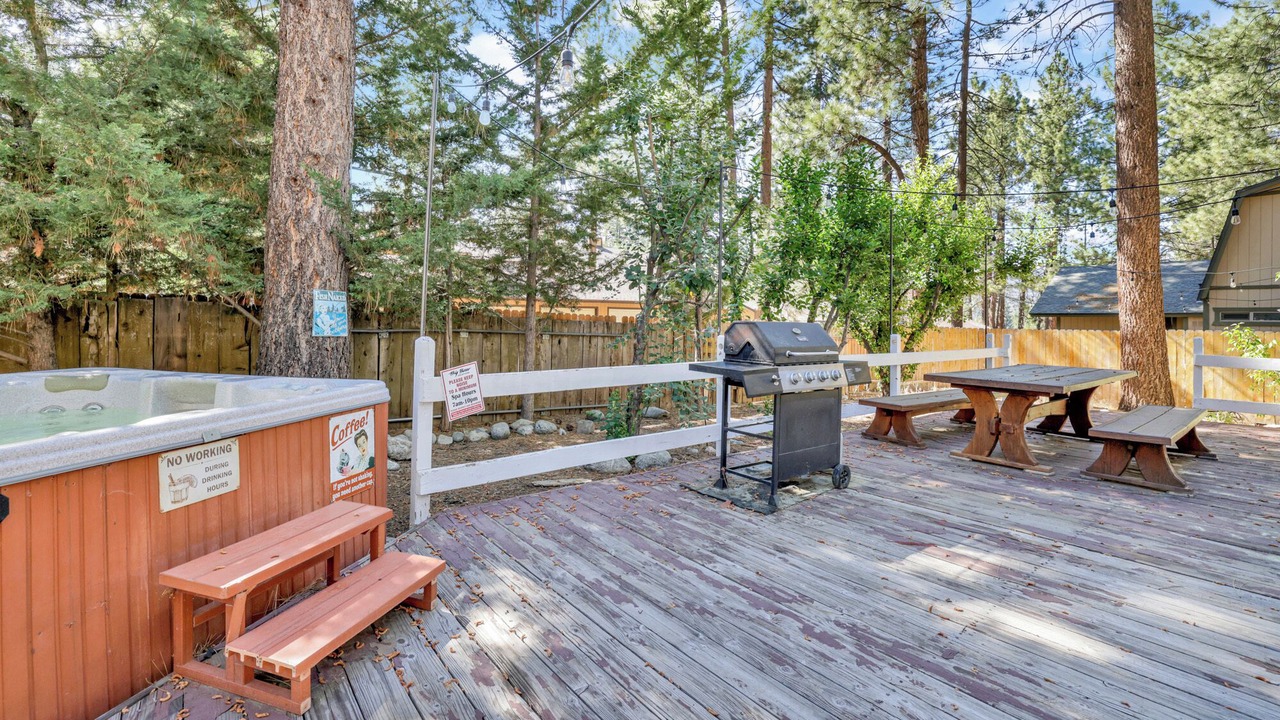 Photo of Outdoor in Summit Estates