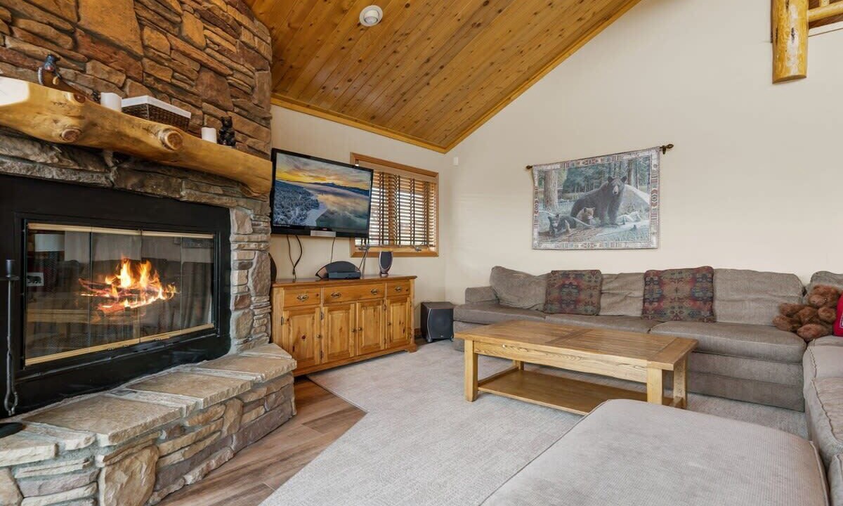 Photo of Bedroom in Castle Glen Estates