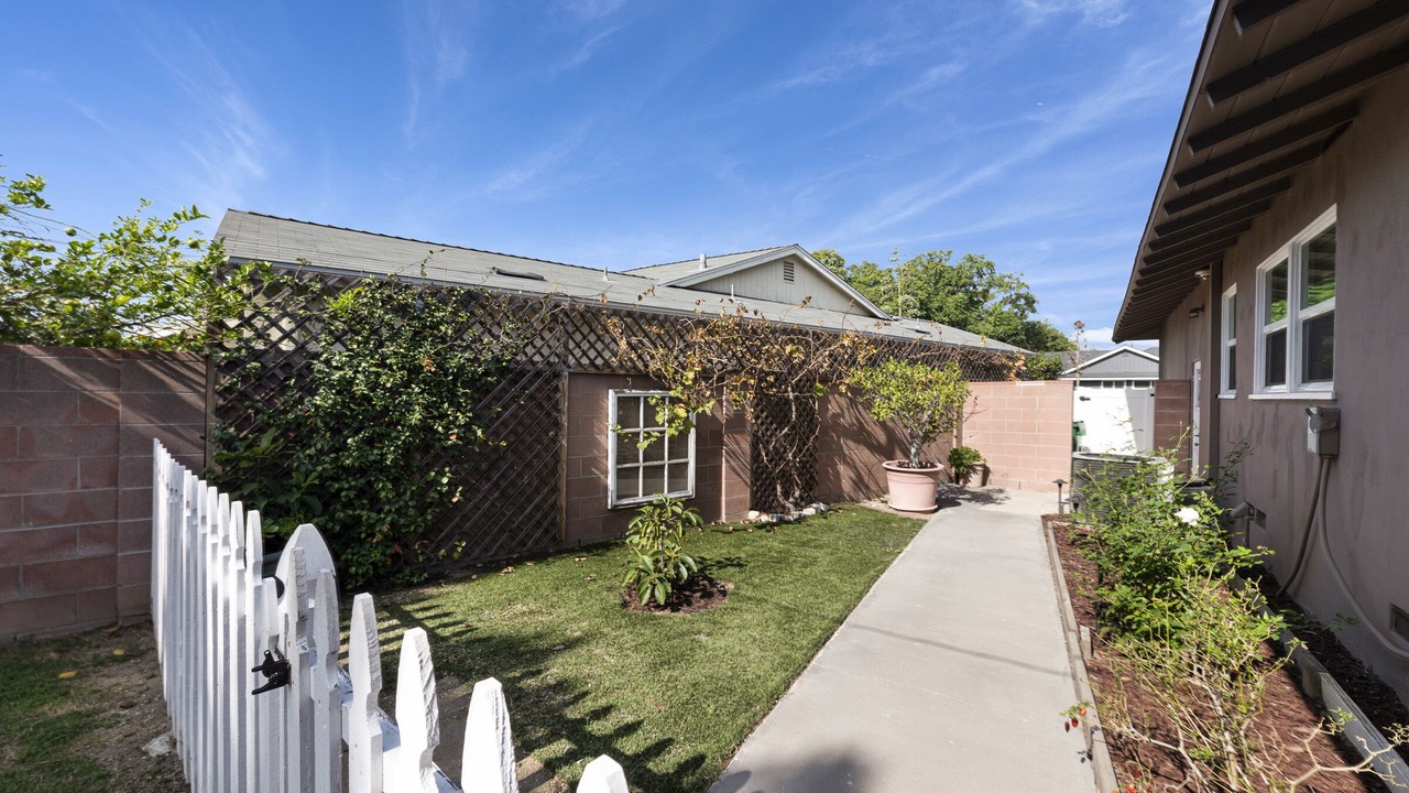 Photo of Outdoor in Santa Ana