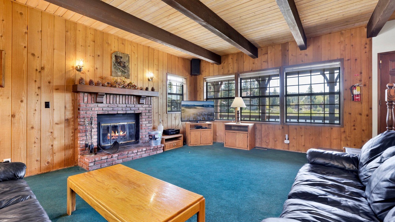Photo of Livingroom in Patton
