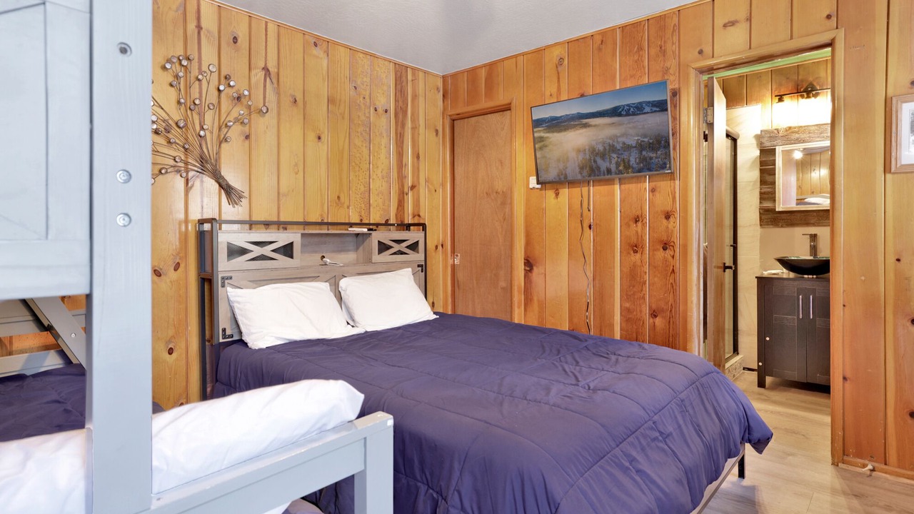 Photo of Bedroom in Patton