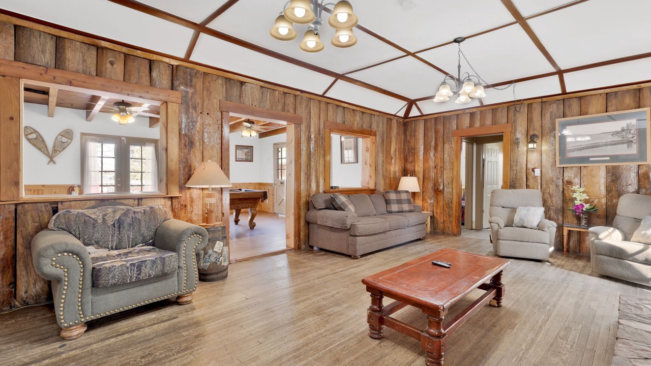 Photo of Livingroom in Big Bear Lake