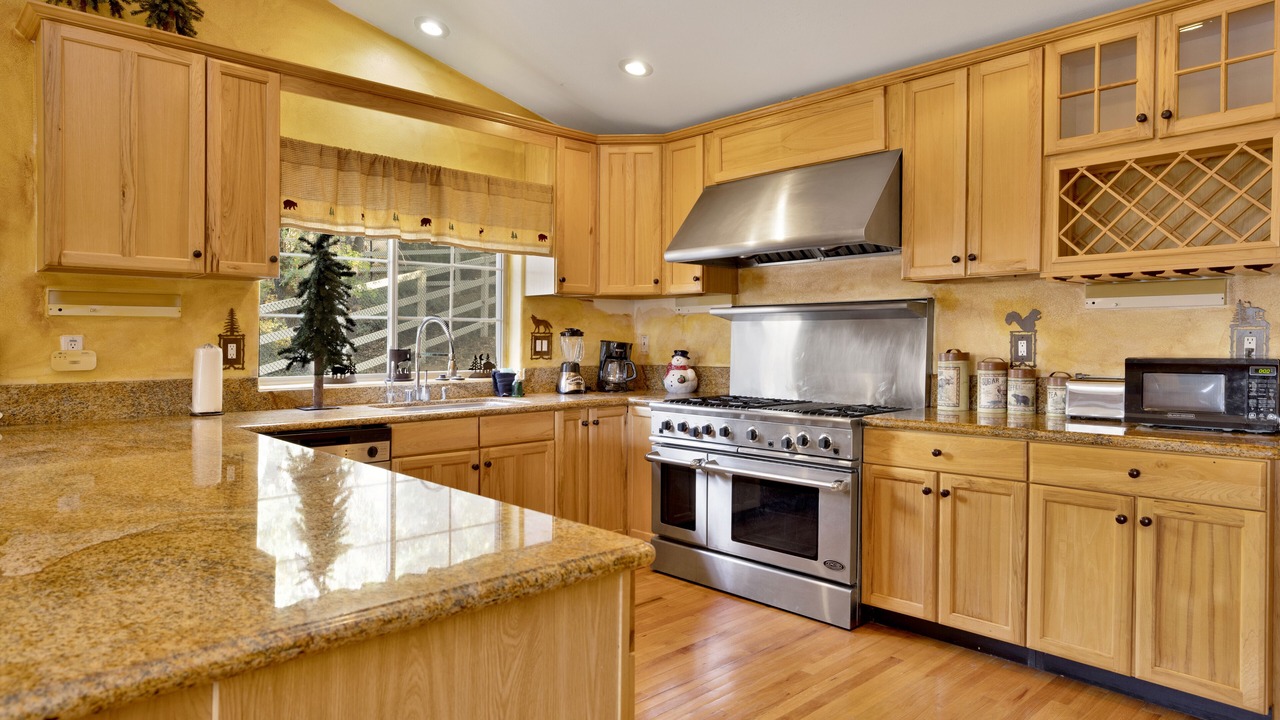 Photo of Kitchen in Upper Moonridge