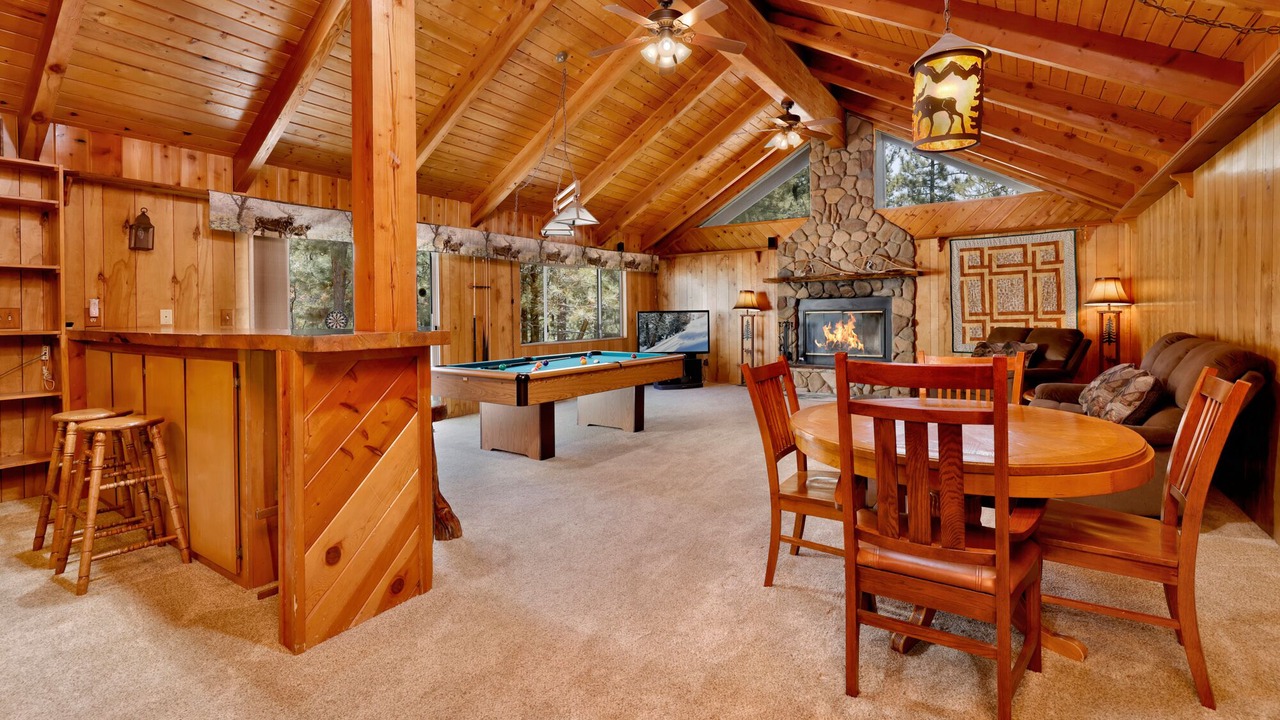 Photo of Bedroom in Summit Estates