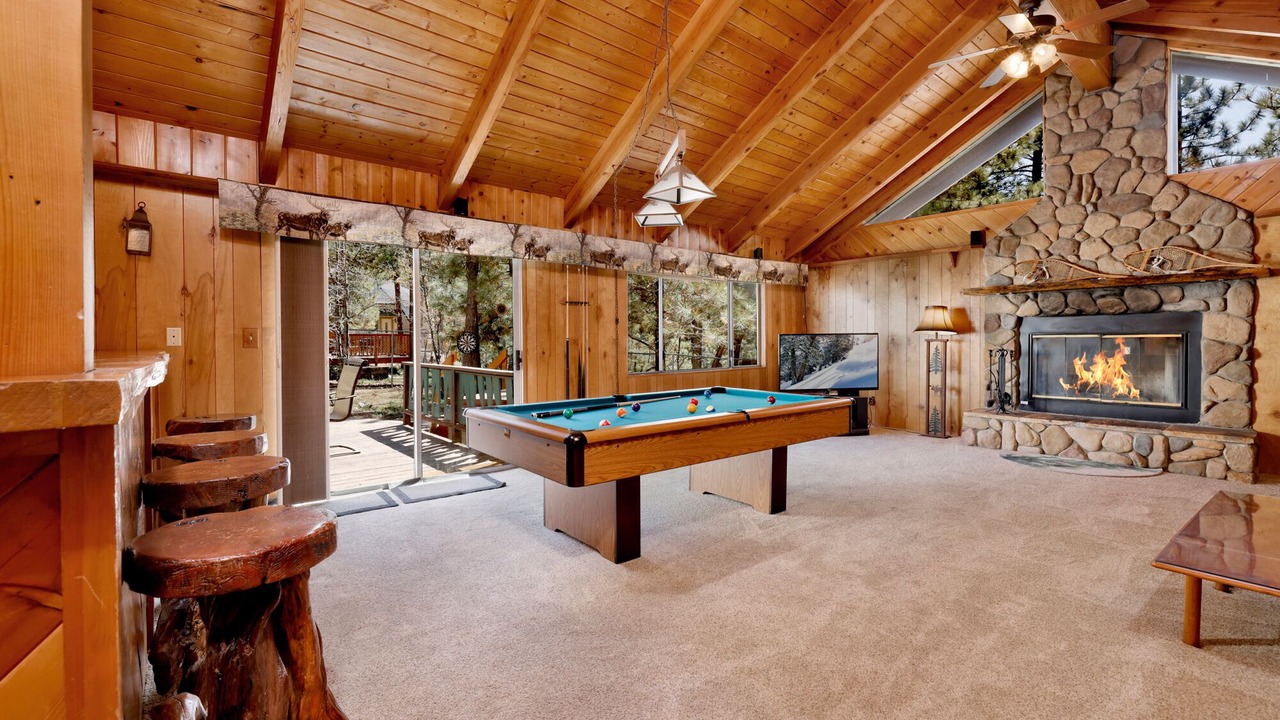 Photo of Bedroom in Summit Estates